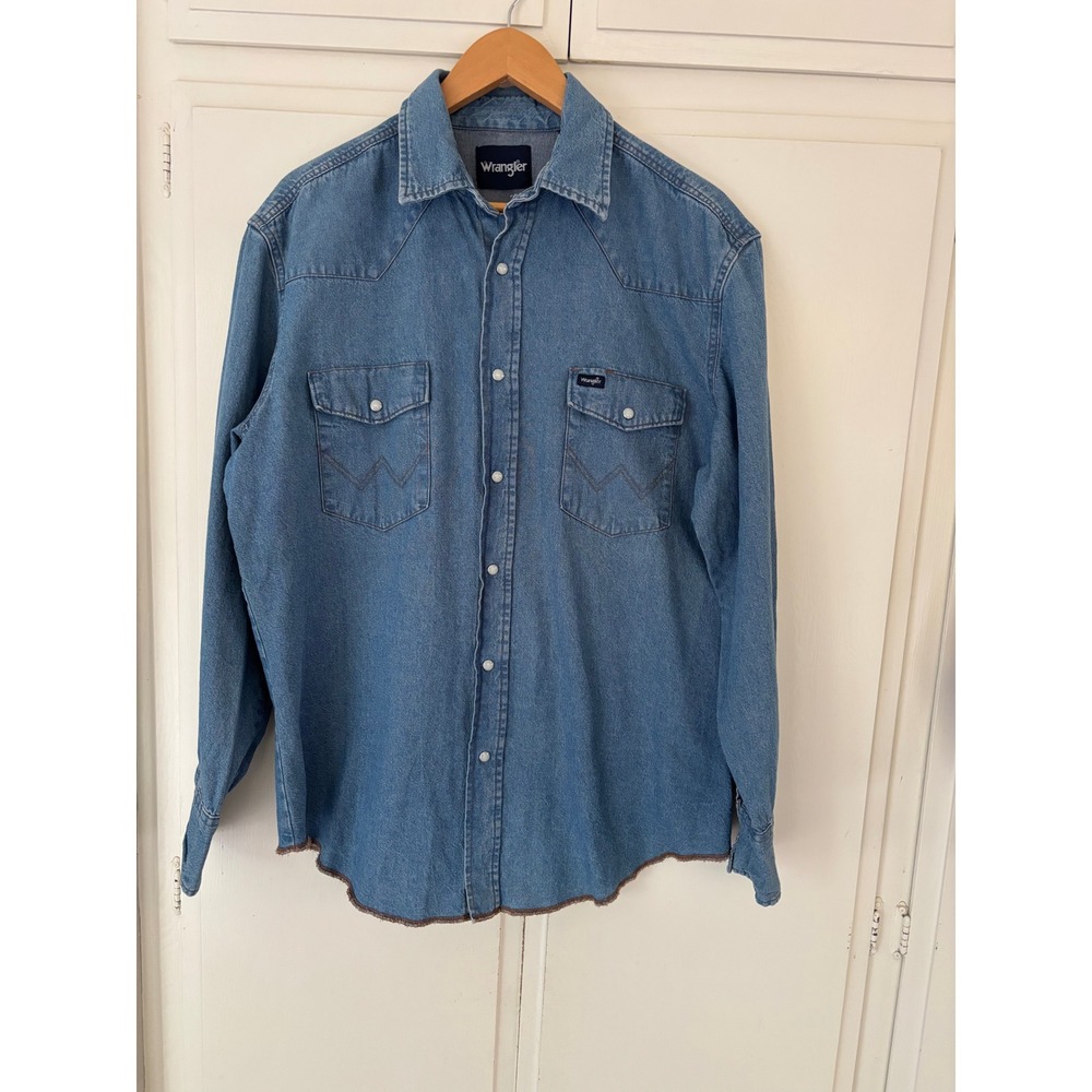 Wrangler Mens Western Denim Shirt Blue Pearl Snap Raw Hem Long Sleeve Size Large